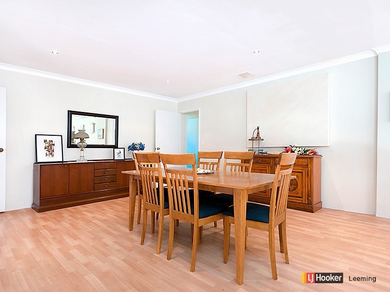 16 London Way, Bateman WA 6150