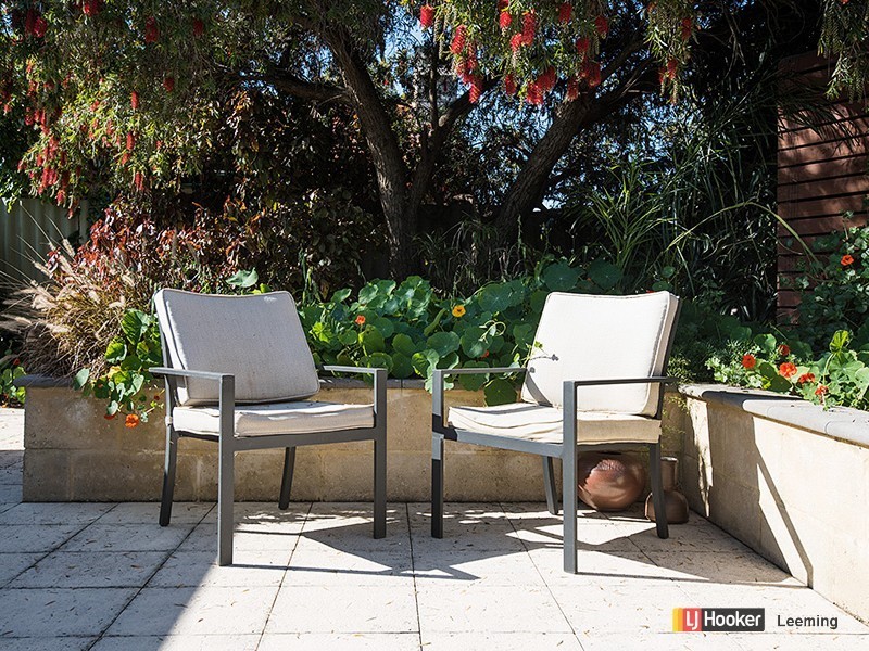 16 London Way, Bateman WA 6150