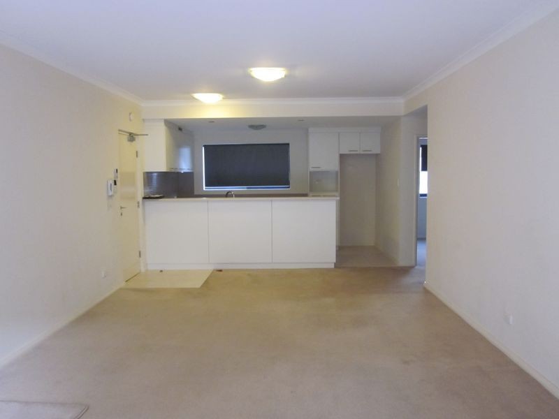 9/2 Stockton Bend, Atwell WA 6164