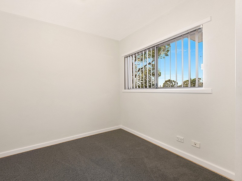 9/15 Friar John Way, Coolbellup WA 6163