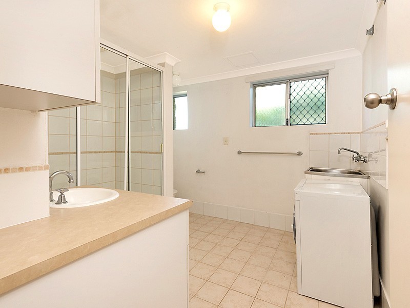 9/15 Friar John Way, Coolbellup WA 6163