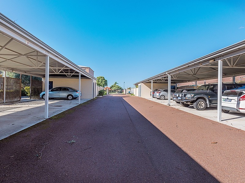 9/15 Friar John Way, Coolbellup WA 6163