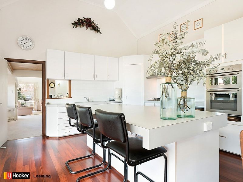 4 Wildwood Heights, Leeming WA 6149