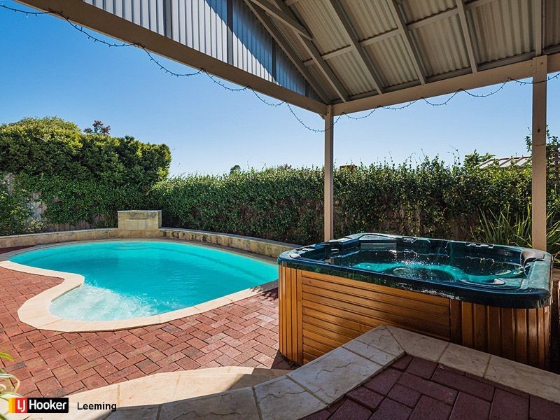 4 Wildwood Heights, Leeming WA 6149