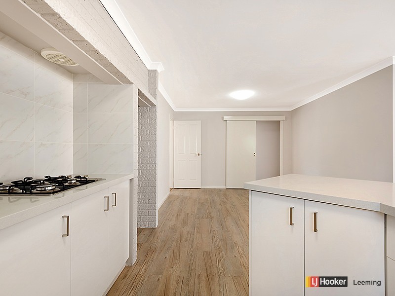 9B Dundee Street, Leeming WA 6149