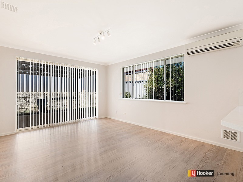 9B Dundee Street, Leeming WA 6149
