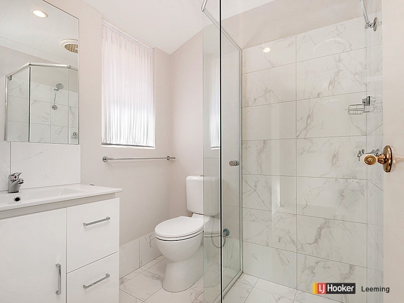 9B Dundee Street, Leeming WA 6149
