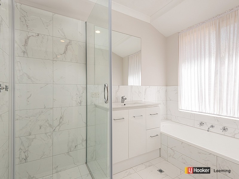 9B Dundee Street, Leeming WA 6149