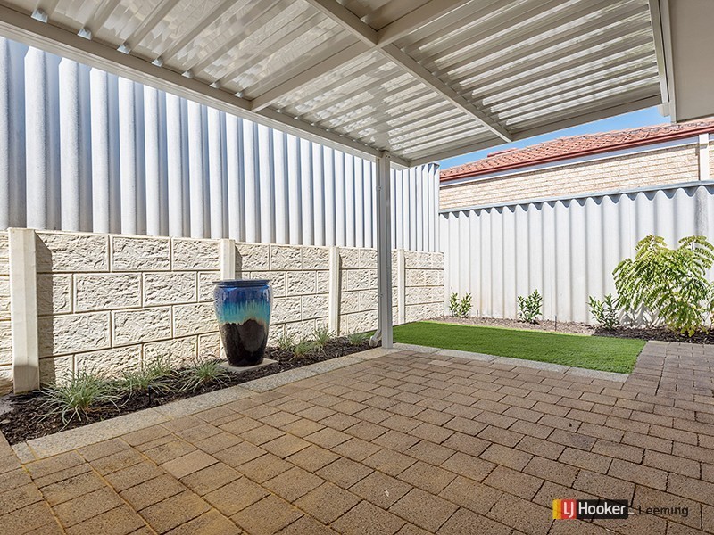 9B Dundee Street, Leeming WA 6149
