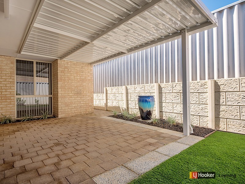 9B Dundee Street, Leeming WA 6149
