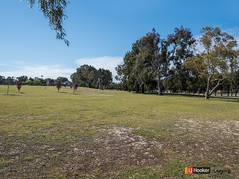 9B Dundee Street, Leeming WA 6149