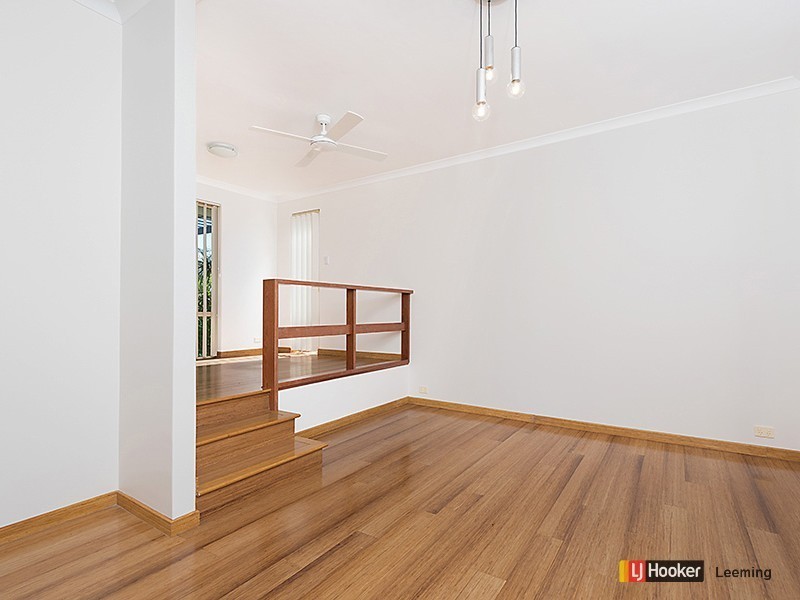 14A Castlemain Heights, Leeming WA 6149