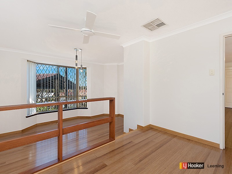 14A Castlemain Heights, Leeming WA 6149