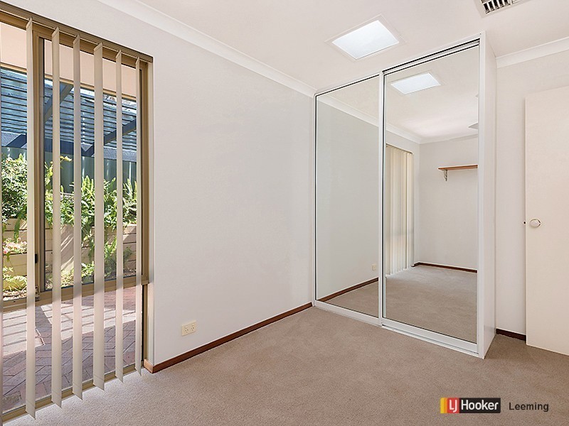 14A Castlemain Heights, Leeming WA 6149