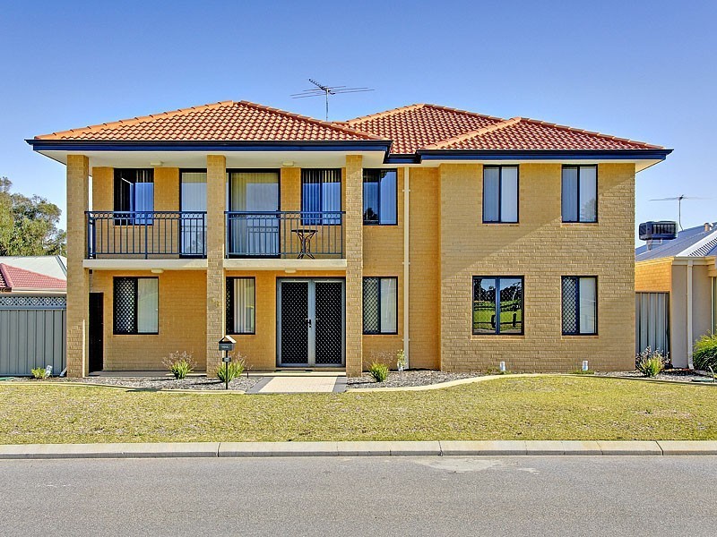 38 Abingdon Crescent, Wellard WA 6170