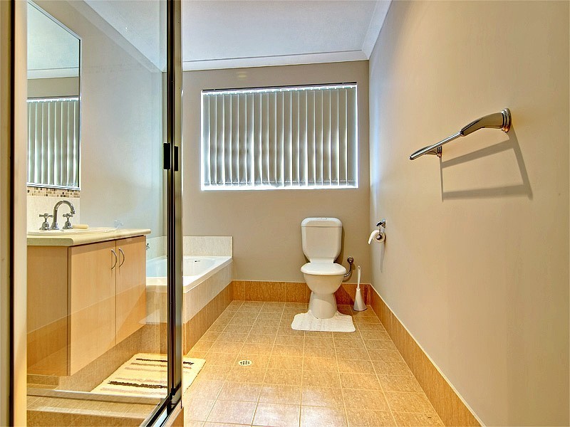 38 Abingdon Crescent, Wellard WA 6170