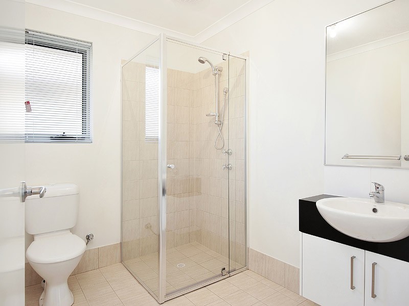 4/36 Wialki Lane, Canning Vale WA 6155