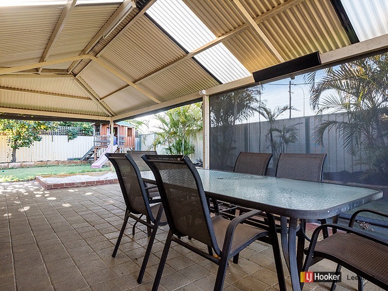 25 Matthew Avenue, Leeming WA 6149