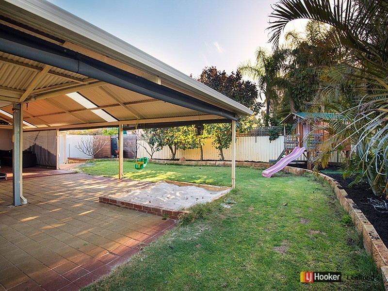 25 Matthew Avenue, Leeming WA 6149