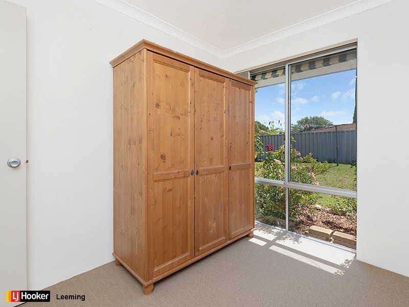 110 Bolderwood Drive, South Lake WA 6164