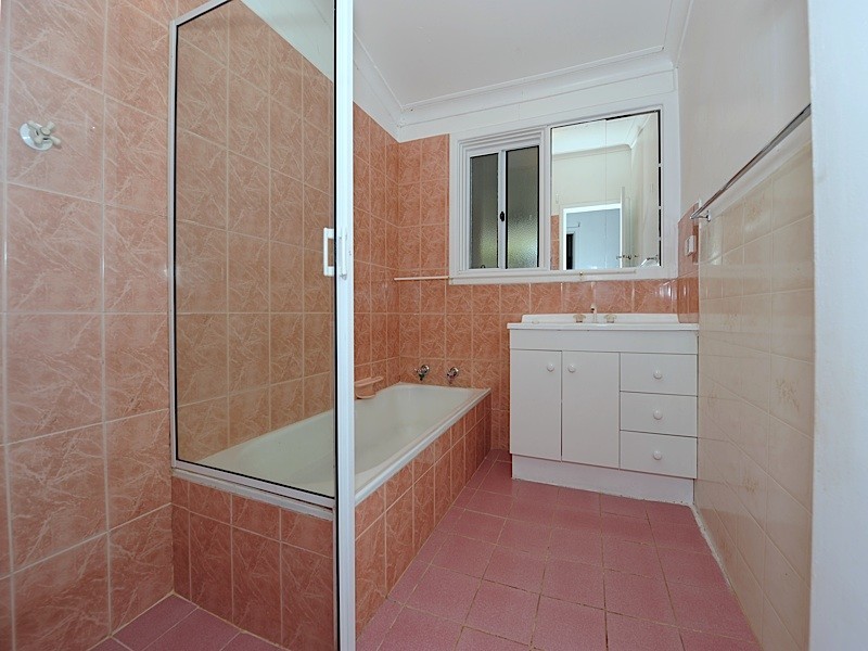 213 Leach Highway, Willagee WA 6156