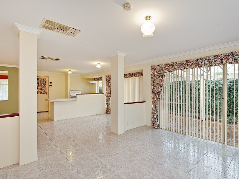 14 Bodella Gardens, Atwell WA 6164
