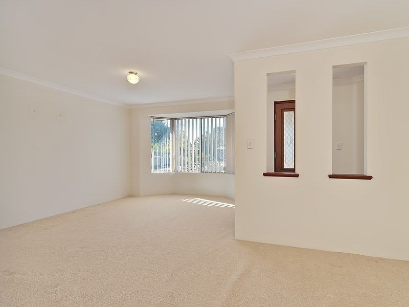 9 Eastney Court, Jandakot WA 6164