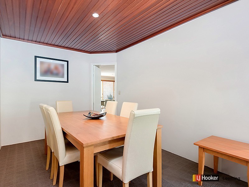 13 Barcombe Way, Leeming WA 6149