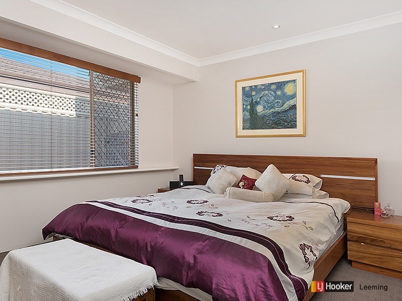 13 Barcombe Way, Leeming WA 6149