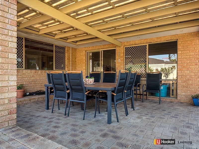 13 Barcombe Way, Leeming WA 6149