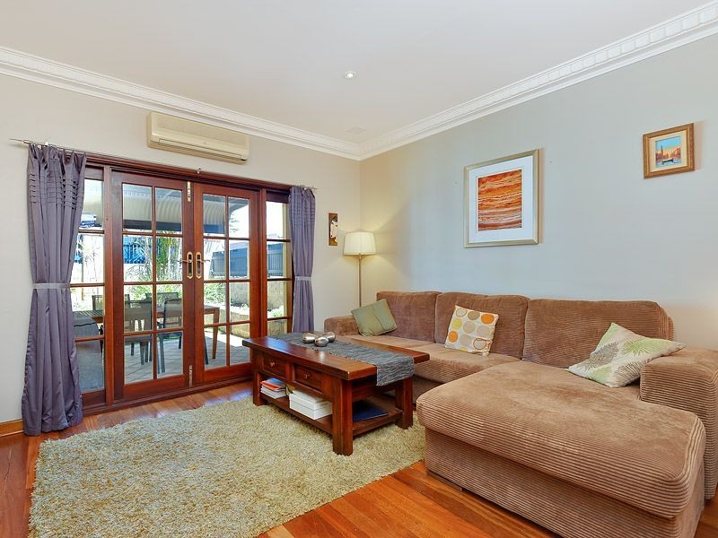 212 Wilding Street, Doubleview WA 6018