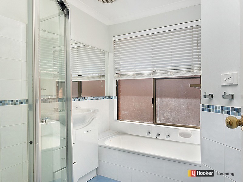 95 Lydon Boulevard, Atwell WA 6164
