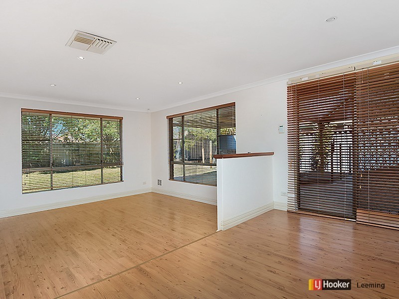 95 Lydon Boulevard, Atwell WA 6164