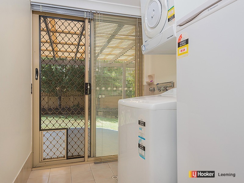 10 Stallwood Gardens, Leeming WA 6149