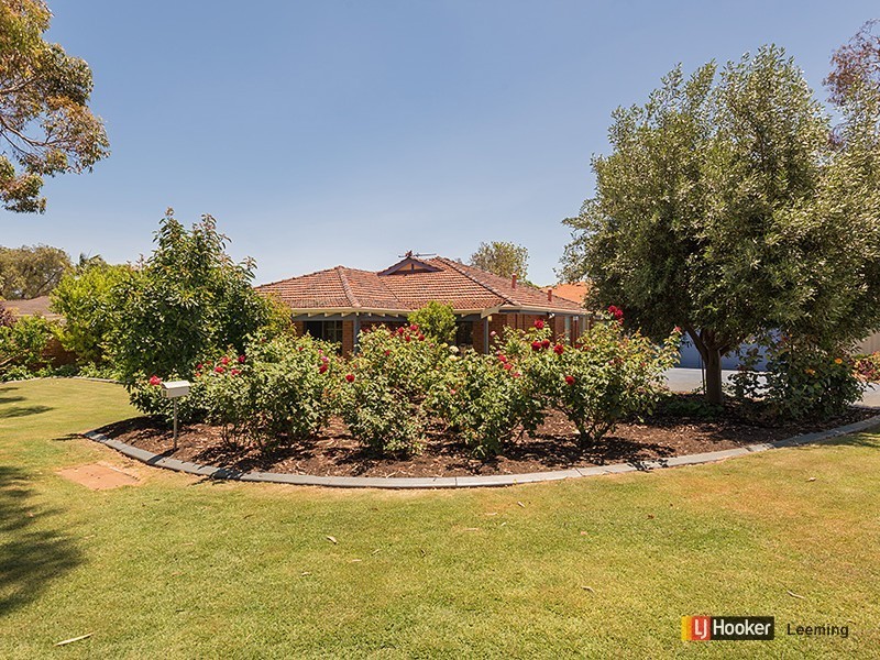 10 Stallwood Gardens, Leeming WA 6149