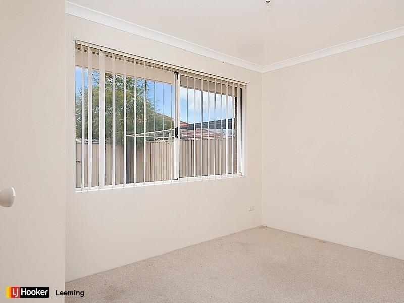 72 Dumbarton Road, Canning Vale WA 6155