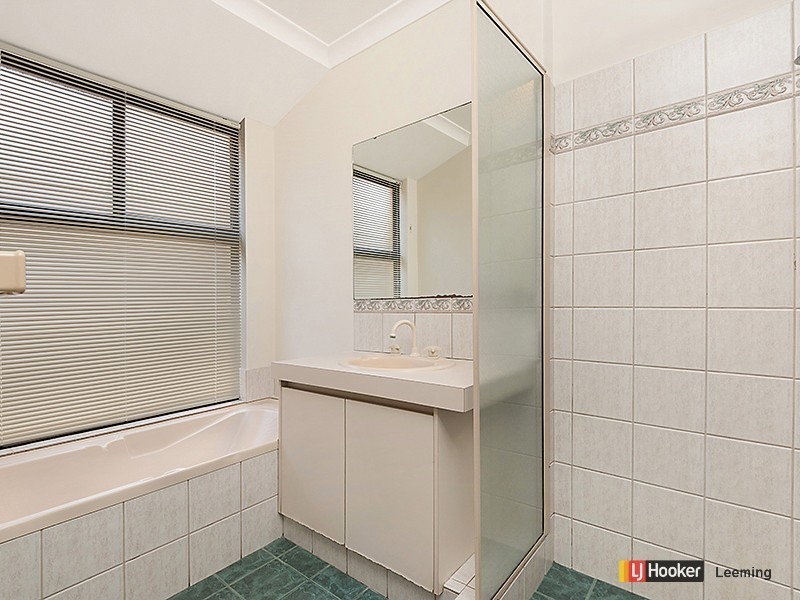 30 Delton Way, Atwell WA 6164