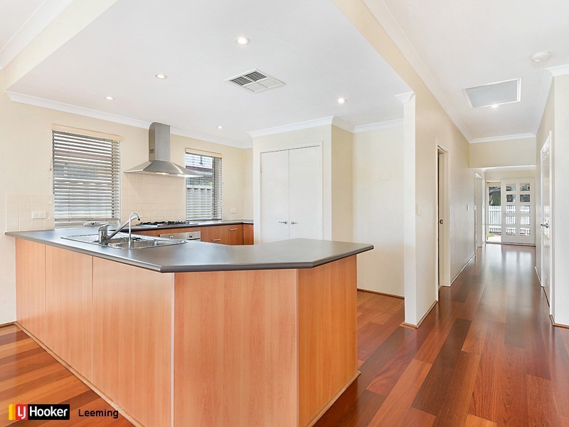 106 Beenyup Drive, Atwell WA 6164