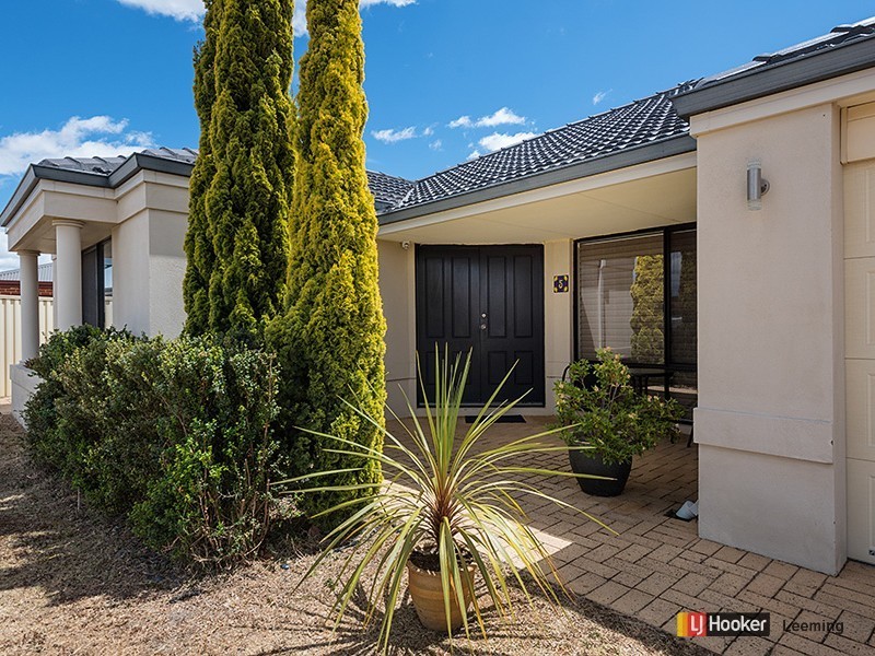5 Dupont Way, Canning Vale WA 6155