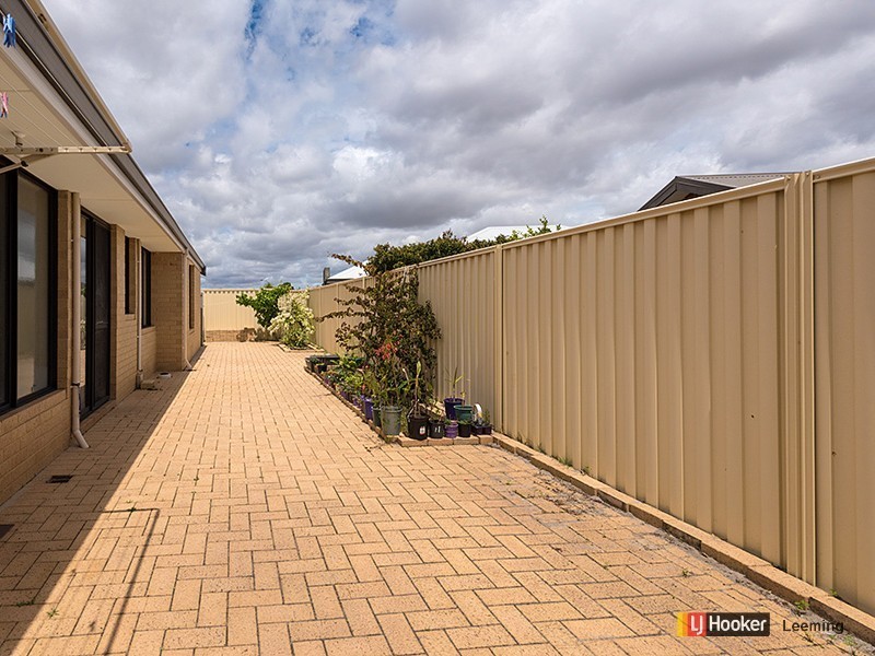 5 Dupont Way, Canning Vale WA 6155
