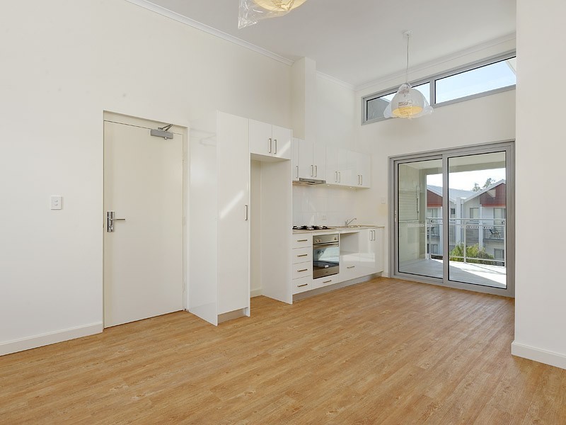 12/12 Bushlark Turn, Erskine WA 6210