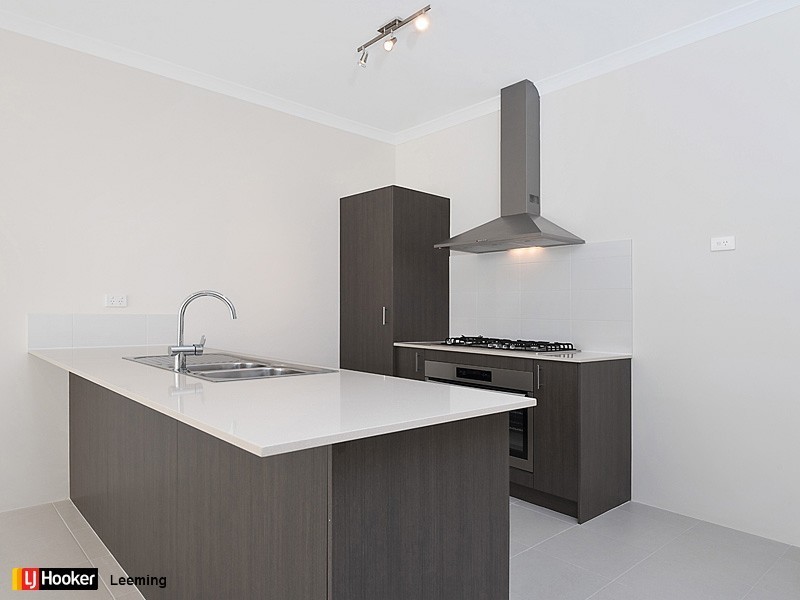 69 Veterans Drive, Byford WA 6122