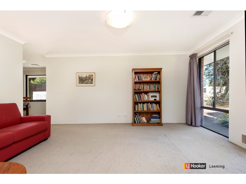16 London Way, Bateman WA 6150