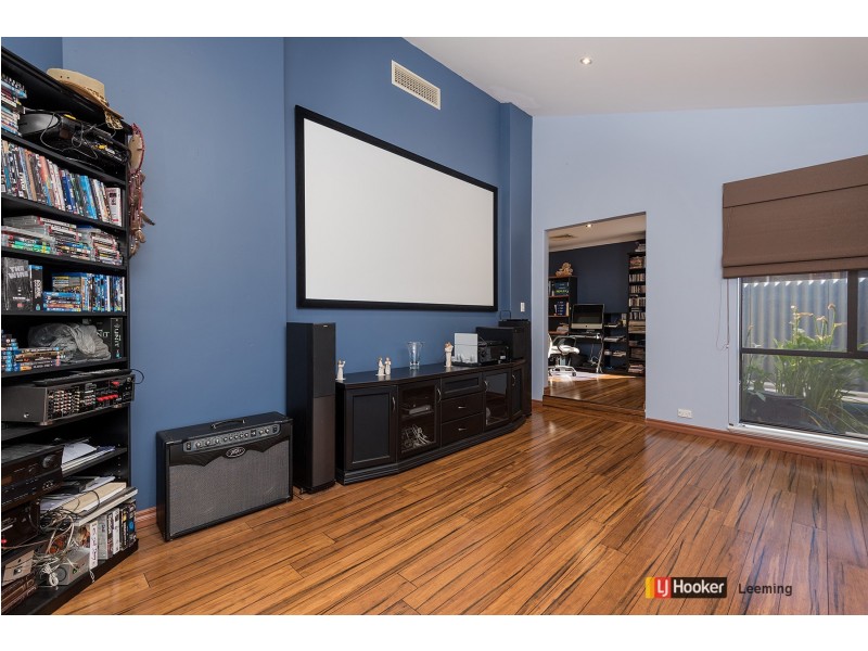 66 Burnett Avenue, Leeming WA 6149