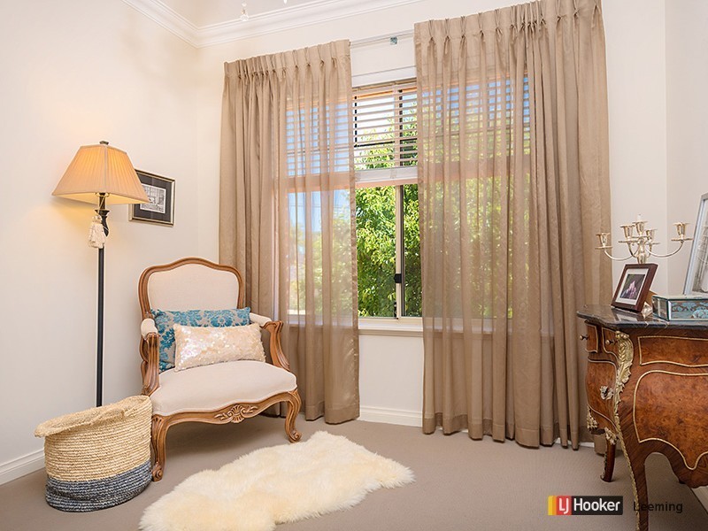 36 Sellars Way, Bull Creek WA 6149