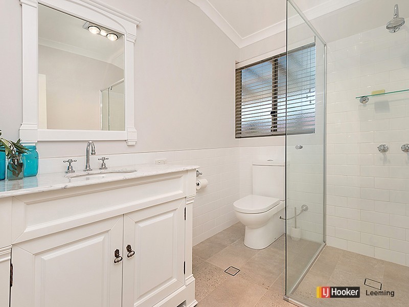 36 Sellars Way, Bull Creek WA 6149