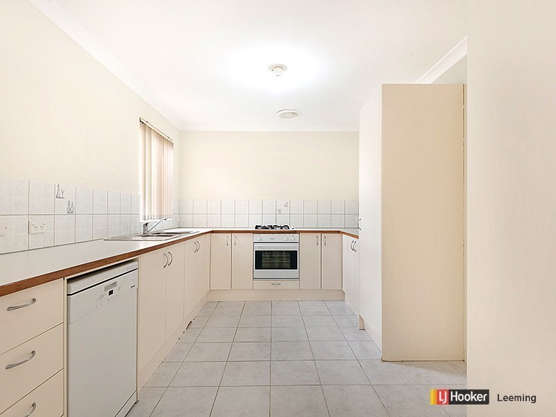 1/10 Marriot Street, Cannington WA 6107