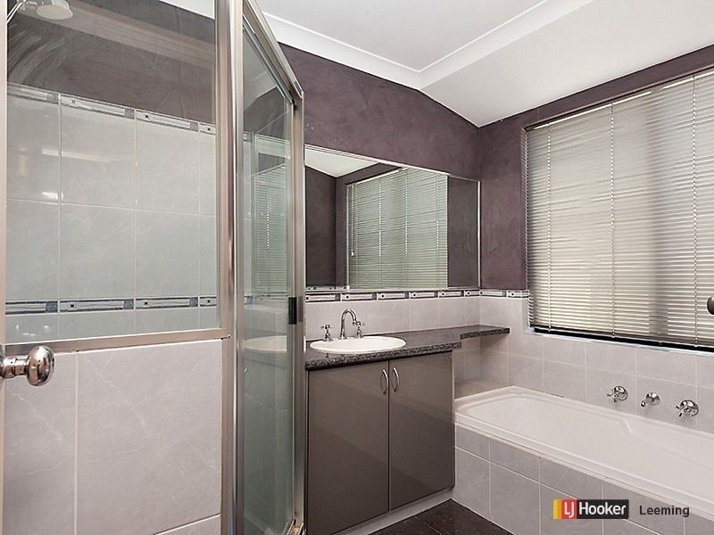 50A Redwood Crescent, Melville WA 6156