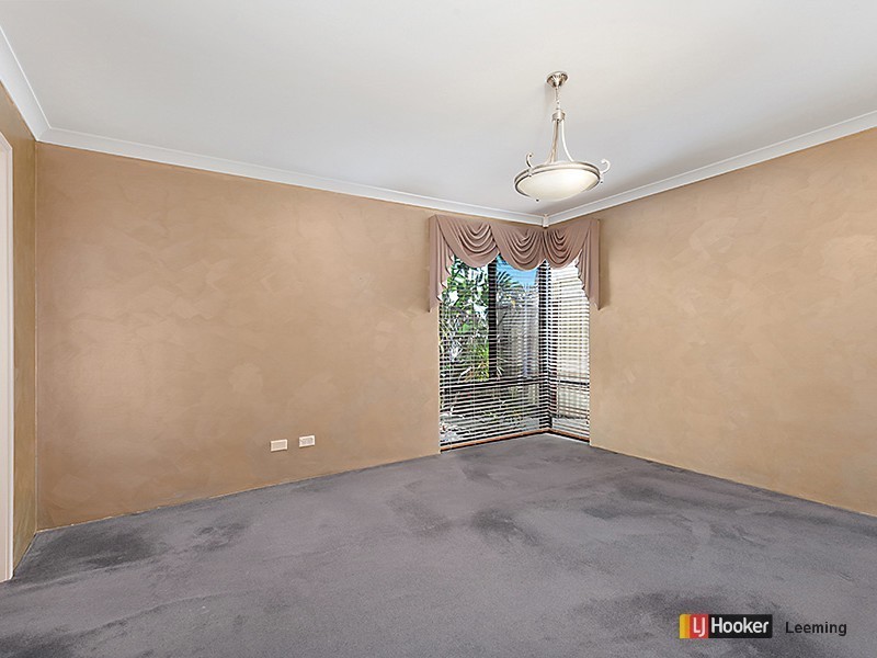 50A Redwood Crescent, Melville WA 6156