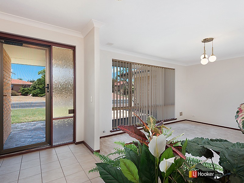 73 Casserly Drive, Leeming WA 6149